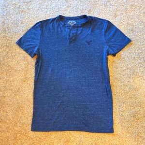American Eagle Outfitters Men's Dark Navy Blue Tee Shirt Size XS